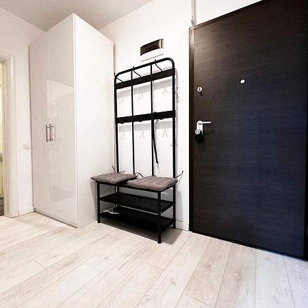 Smart Living Plaza Apartment Bucharest Luaran gambar